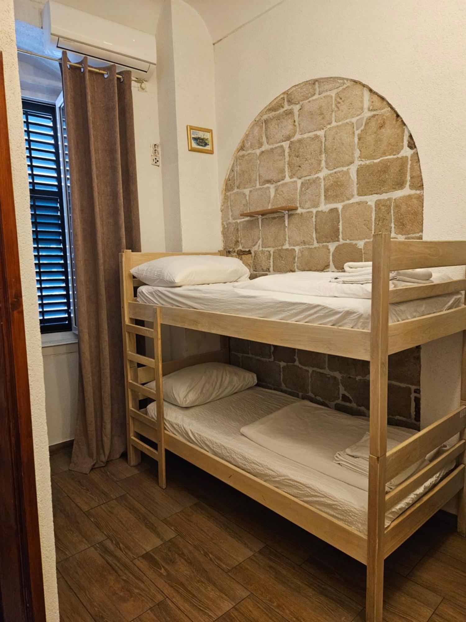 Castello Hostel Dubrovnik Exterior photo